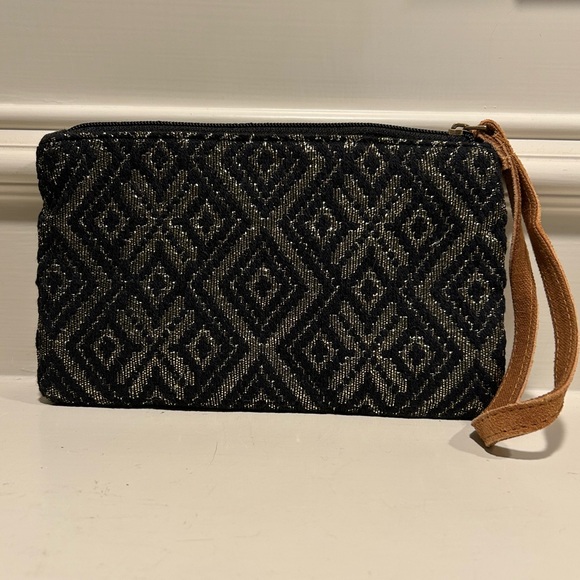 NWT Ruggine Luster Wristlet - Picture 6 of 8